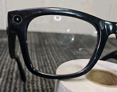 Ray-Ban RW4006 Meta Wayfarer Smart Glasses (Black) with Case – READ