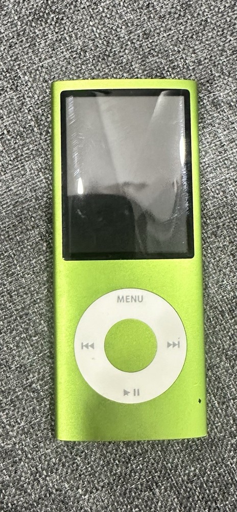 Apple iPod Nano 4th Generation 8GB Green Media Player Model A1285