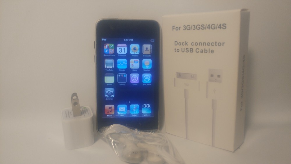 Apple iPod touch 2nd Gen. 8GB – Black (MB528LL/A)
