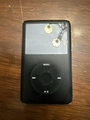 Apple iPod Classic 6th Generation 80GB Black – For Parts/Repair, Not Turning On