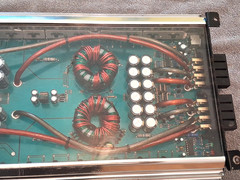 OLD SCHOOL US AMPS U.S. AMPS U.S.A AMPS USA-2000 SOUND QUALITY AMP .006 THD