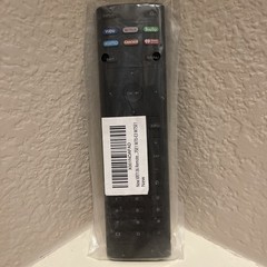 New in Bag Vizio XRT136 Remote Control for M50-E1 M55-E0 M65-E0 M70-E3 M75-E