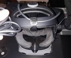 HTC Vive Virtual Reality Headset (99HAHZ024-00)