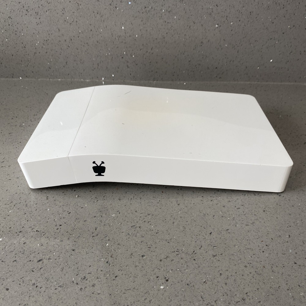 TiVo BOLT 500 GB DVR and Streaming Media Player – 4K UHD – TCD849500 – UNTESTED