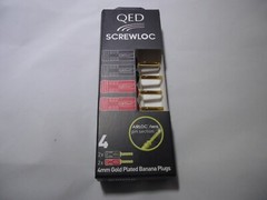 QED QE1880 SCREWLOC ABS 24k Gold Plated 4mm Banana Plugs, (Pack of 4)