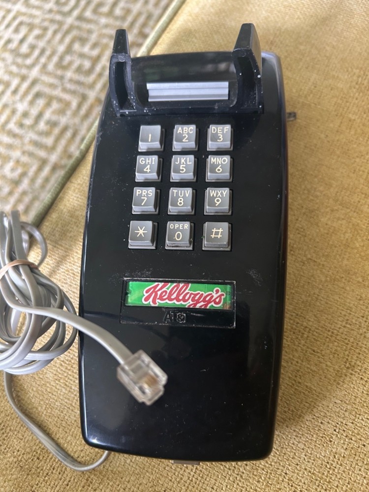 Vintage Bell System Western Electric Black Wall Telephone Touch-Tone 2554 used