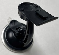 NEW GENUINE Magellan Roadmate 2035 2036 GPS Window Mount Holder windshield car