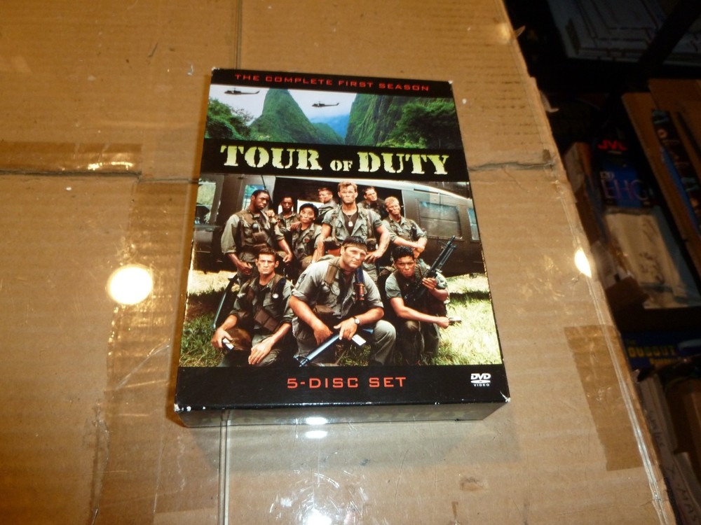 Tour of Duty The Complete First Season 5-Disc DVD Set Vietnam War Series