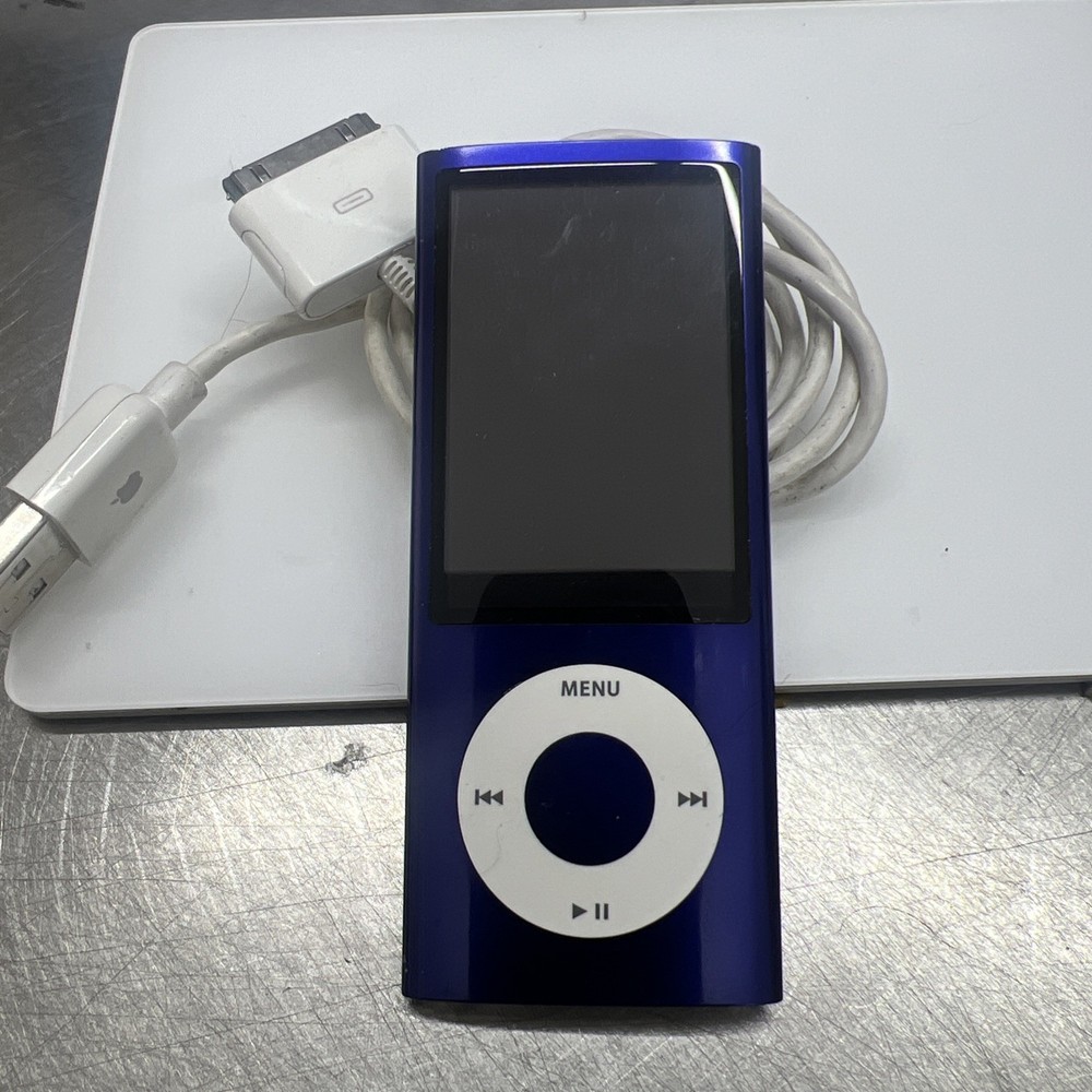 Apple iPod Nano 5th Gen 16GB Purple – New Battery installed. Near flawless