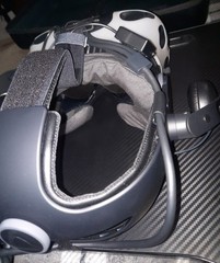 HTC Vive Virtual Reality Headset (99HAHZ024-00)