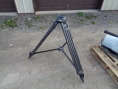 USED MILITARY CARBON FIBER ANTENNA MAST TRIPOD WITH USED CARRY BAG
