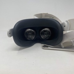 Oculus Quest 2 128GB Standalone All-in-One VR Headset Only KW49CM