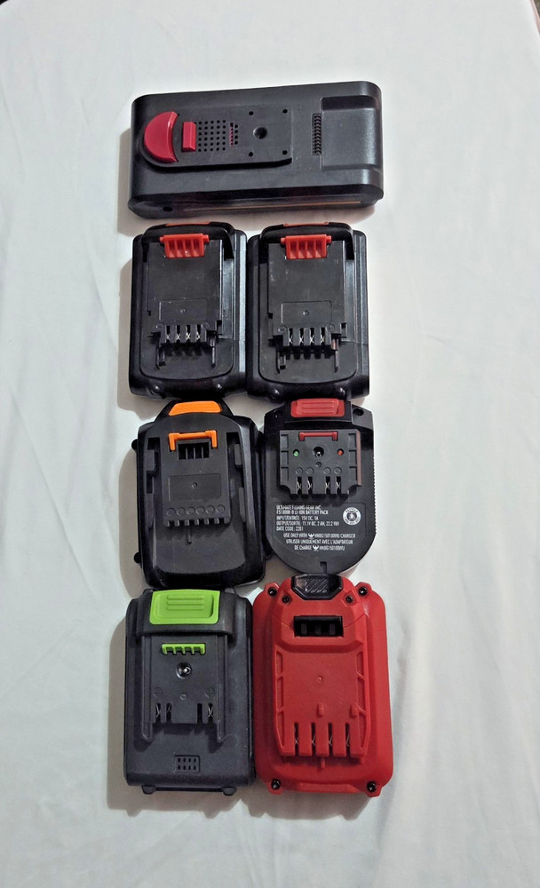 Battery Lot of 7 Open Box 20v 15v 3.5Ah 1.3Ah Rechargeable Lithium Cordless Pack