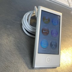 Apple iPod nano 7th Gen Silver (16gb . New Battery installed. Very Nice