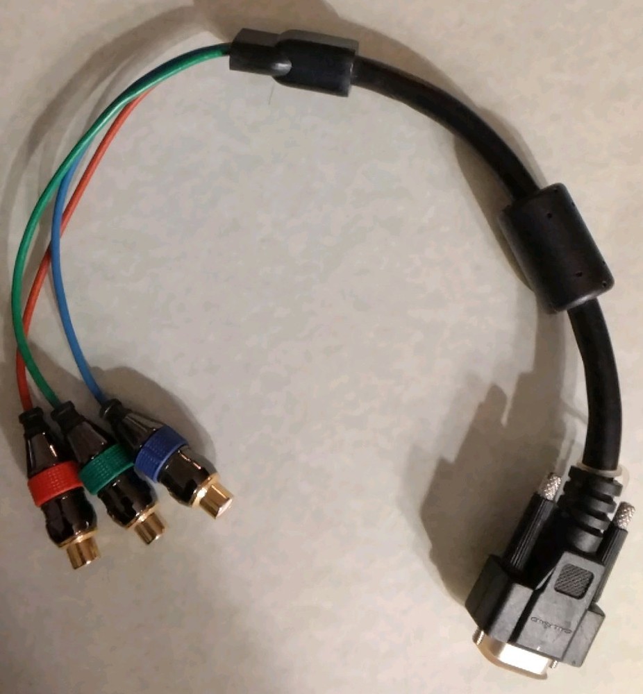 HIGH DENSITY HD15 MALE VGA TO 3 FEMALE RCA CONNECTORS (RGB) NEW IN BAG CALRAD
