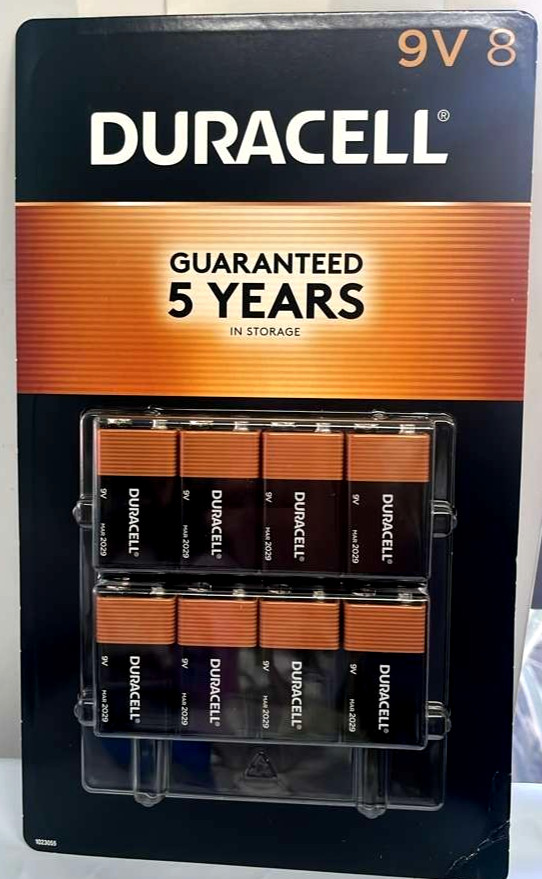 Duracell Coppertop 9V Alkaline Batteries 9 Volt – 8 Pack- exp 2029 free shipping