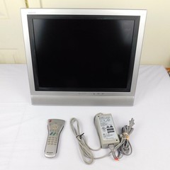 Sharp LC-20E1UM LCD TV 20″ Tested Working 4:3 Retro Gaming w/ Remote 2002