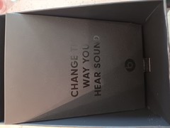 beats solo 3 Box