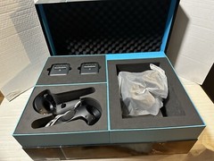 HTC Vive Virtual Reality Headset (99HAHZ024-00)