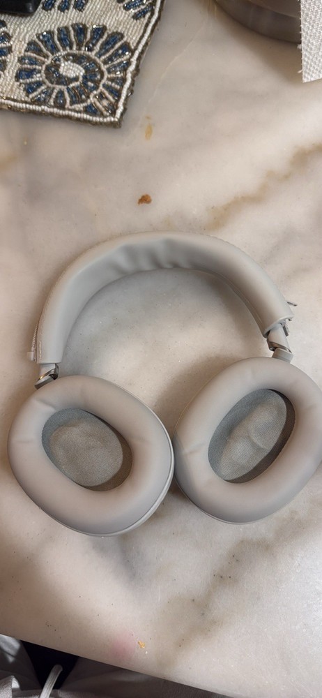 Sony WH-1000XM6 White Noise Cancelling Over-Ear Bluetooth Headphones 3.5mm
