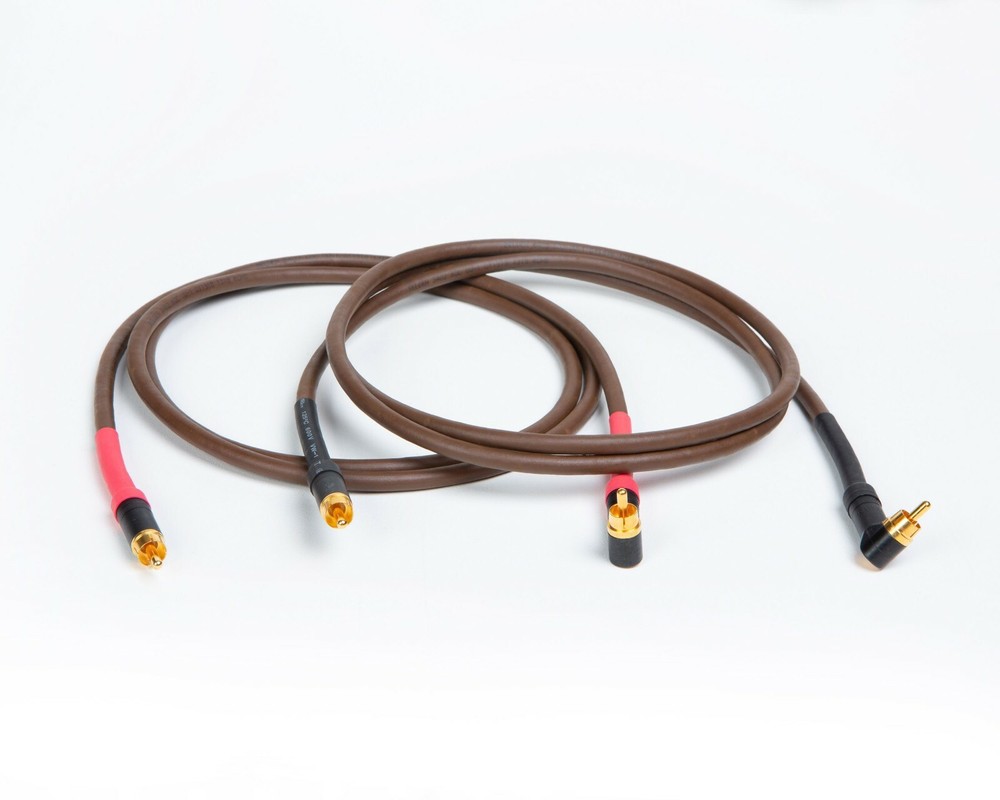 Belden 8402, 3502ABAU to Angle 3502ABAU Black Gold HI-FI RCA Interconnect Cable.