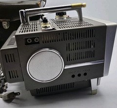 Vintage Singer Model TV-6U Mini Portable Television with Case & Some Accessories