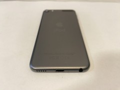 Apple iPod Touch 6th Generation Space Gray (16 GB) (GREAT CONDITION)