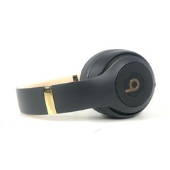 Beats by Dr. Dre Studio3 Wireless Headphones – Skyline Collection – GRADE A