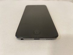 Apple iPod Touch 6th Generation Space Gray (16 GB) (GREAT CONDITION)