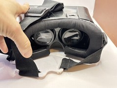 Xtreme VR Vue II Virtual Reality Viewer | Mobile Phones | 3D Movies & Games