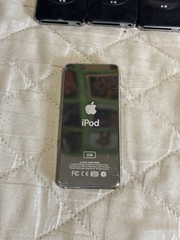 LOT OF 10 Apple iPod nano 2GB (1st Generation) Black BUNDLE CASES ONLY READ