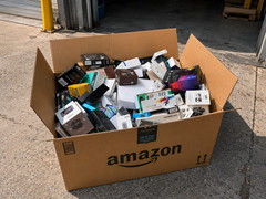Amazon Wholesale Lot with High Demand Household Essentials
