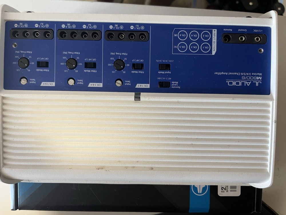 JL Audio M600/6 Marine 6-Channel Amplifier 600W RMS w/ Remote Level Control