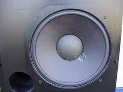 Awesome JBL L110 3-Way Vintage Floor Speakers – Reconditioned