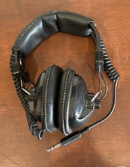 Labtec LT20 Vintage Stereo Headphones excellent condition.
