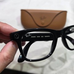 Ray-Ban Meta Wayfarer Gen 2 Smart Sunglasses – Shiny Black/Transitions – LARGE