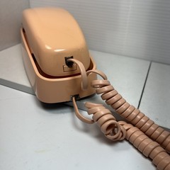 Vintage AT&T Trimline Phone 210 Touch Tone Push Button Corded Peach