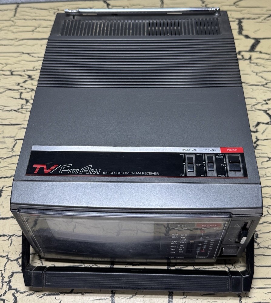 VTG Emerson 5.5” Mini Television FM AM Radio AC/DC 1989 Portable PC6 Rare Prop