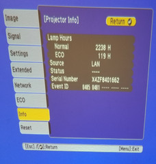 Epson PowerLite 980W 2,238 HOURS W/ POWERCORD AND REMOTE
