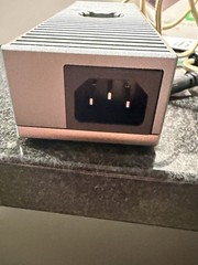 iFi Audio iPower Elite Minty, 5V/5A Awesome Quiet Power For Sound