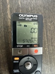 Olympus Digital Voice Recorder VN-7200 2GB Portable Recorder