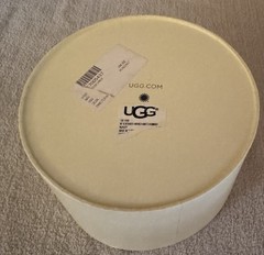 UGG WIRED EARMUFFS TEXTURED KNIT NAVY & BLACK NEW IN BOX WITH TAGS