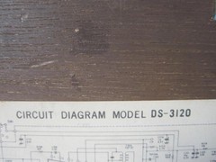 AWESOME VINTAGE DYN MODEL DS-3120 RECIEVER AM FM 8-TRACK PLAYER PHONO WOODGRAIN