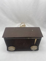 Vintage Brown “Retro Jetson’s” 1959 Motorola Model A1N-32 AM Radio-MCM Decor
