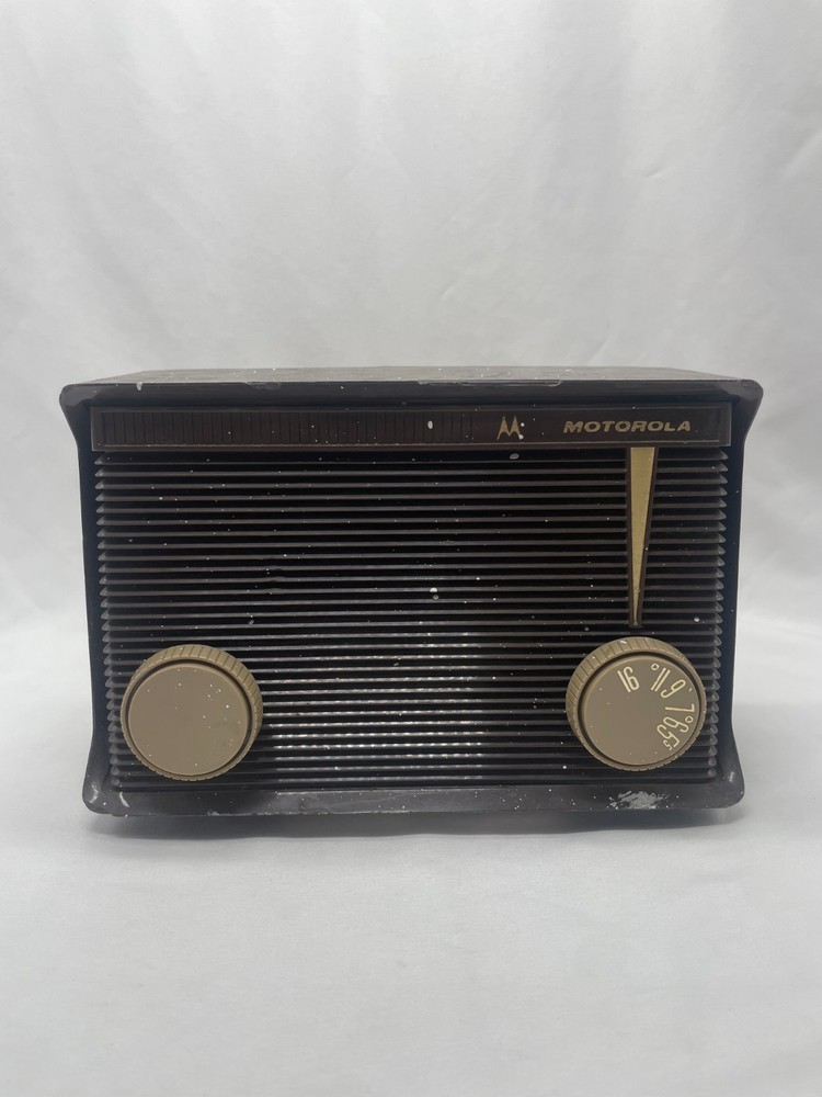 Vintage Brown “Retro Jetson’s” 1959 Motorola Model A1N-32 AM Radio-MCM Decor