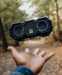 Altec Lansing IMW578L LifeJacket 3 Up to 30 Hours of Battery Life Royal Blue