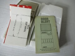 Vintage Equity Door Alert Model #172 New Rare Made In Hong Kong