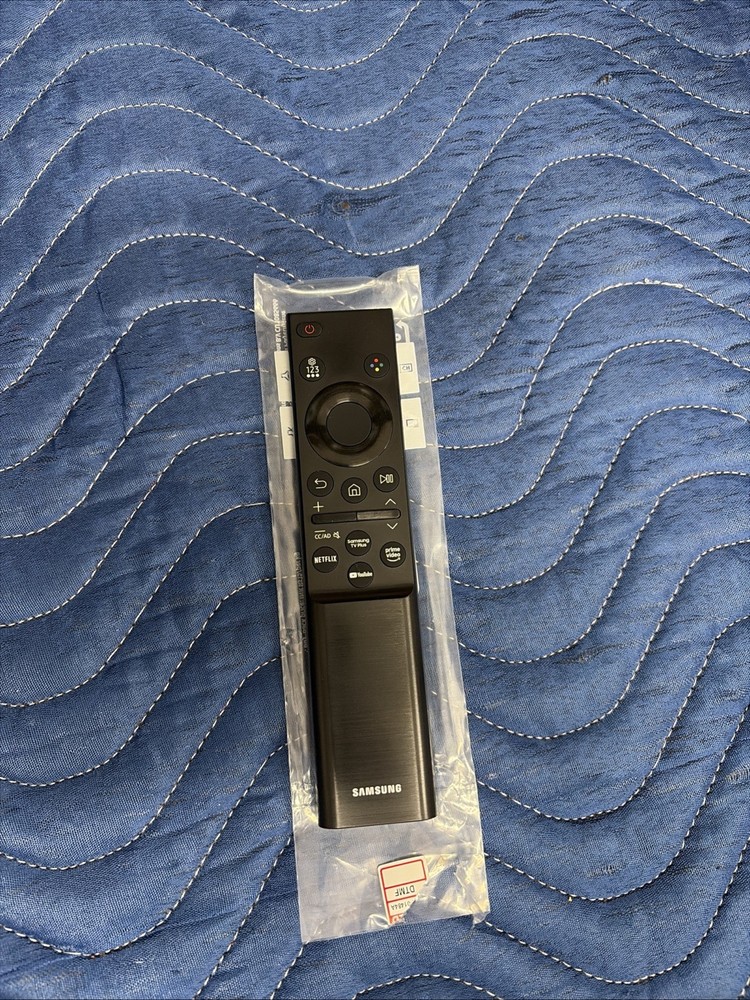 Samsung Smart Tv Remote Brand New BN59-01388A ￼
