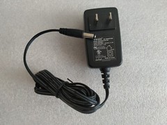 AC/DC Adapter INPUT:100-240V 50-60Hz 0.18A OUTPUT: 6.0V 1.0A 5mm plug tip
