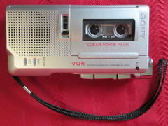 Sony M-650V Microcassette-Corder Handheld Voice Recorder Tapes Works Need Repair